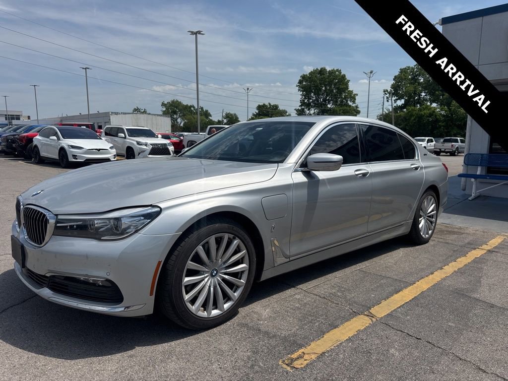 bmw 7 series 2018 WBA7J2C55JG938399 image bmw 7 series 2018 WBA7J2C55JG938399 image